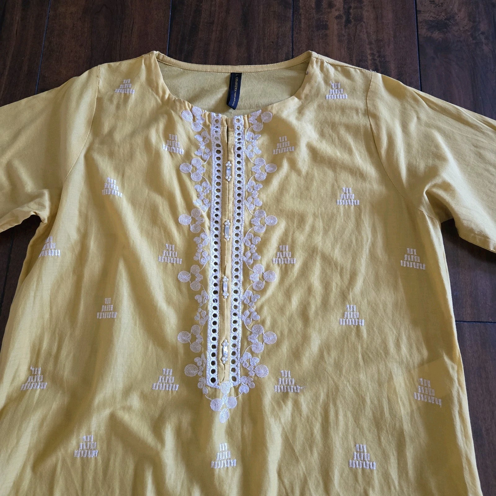 Embroidered Yellow Kurti Shirt 100% Cotton Crew-neck Size Large