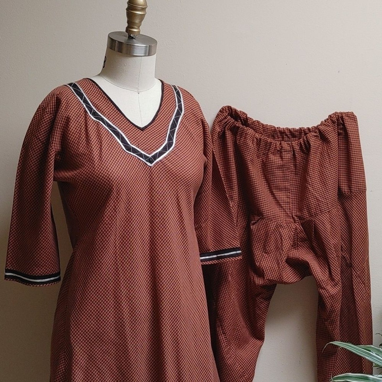 Kurta Dress & Pants Auburn and Black Check Size S