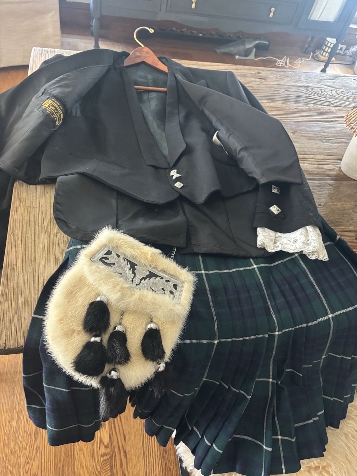 Edgar of Scotland Men’s Traditional Green Tartan Kilt 100% Wool Custom Size