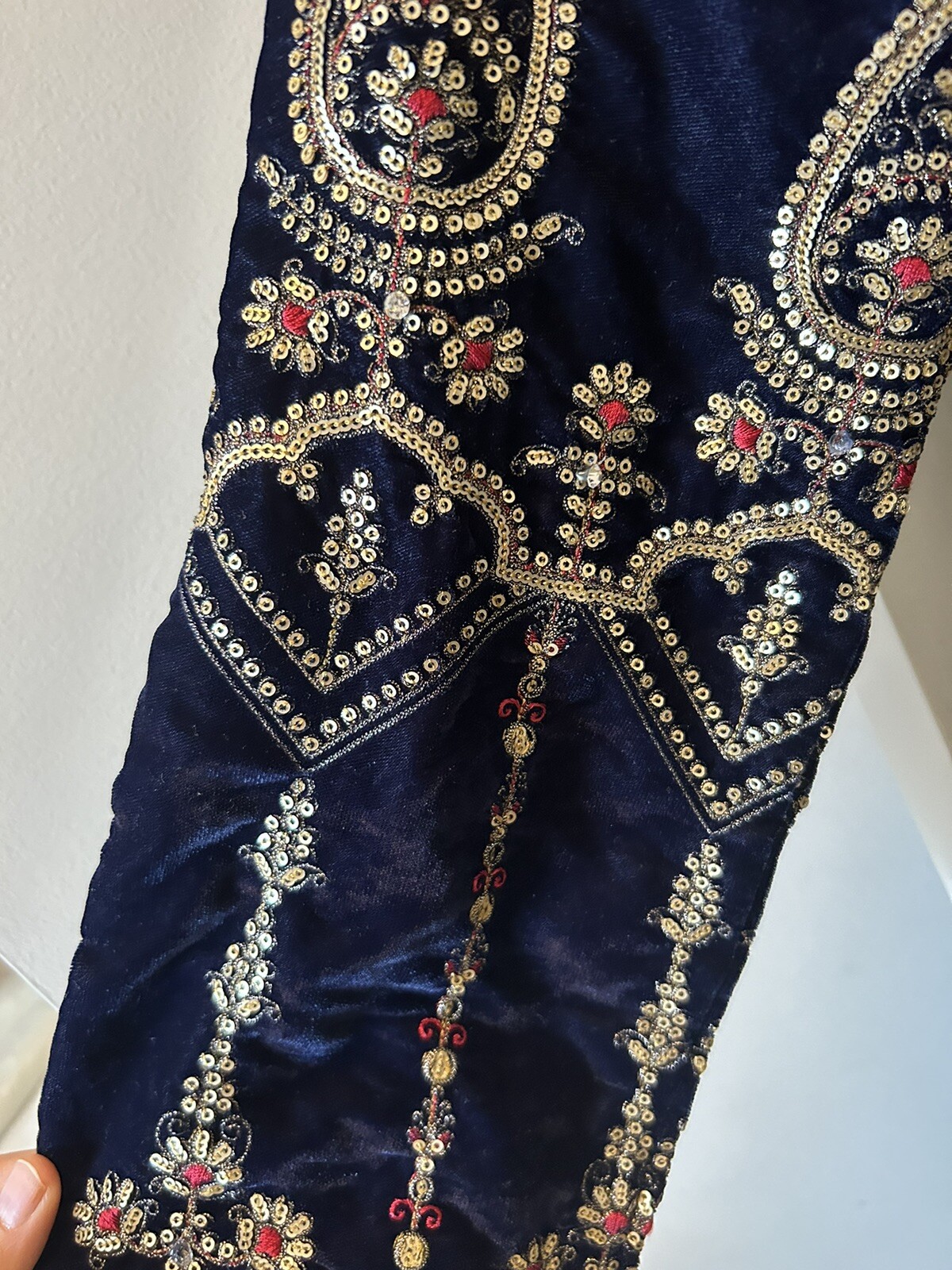 Pakistani velvet Kameez Kurti With Dupatta 2 Pc Medium Size Formal Party Wear