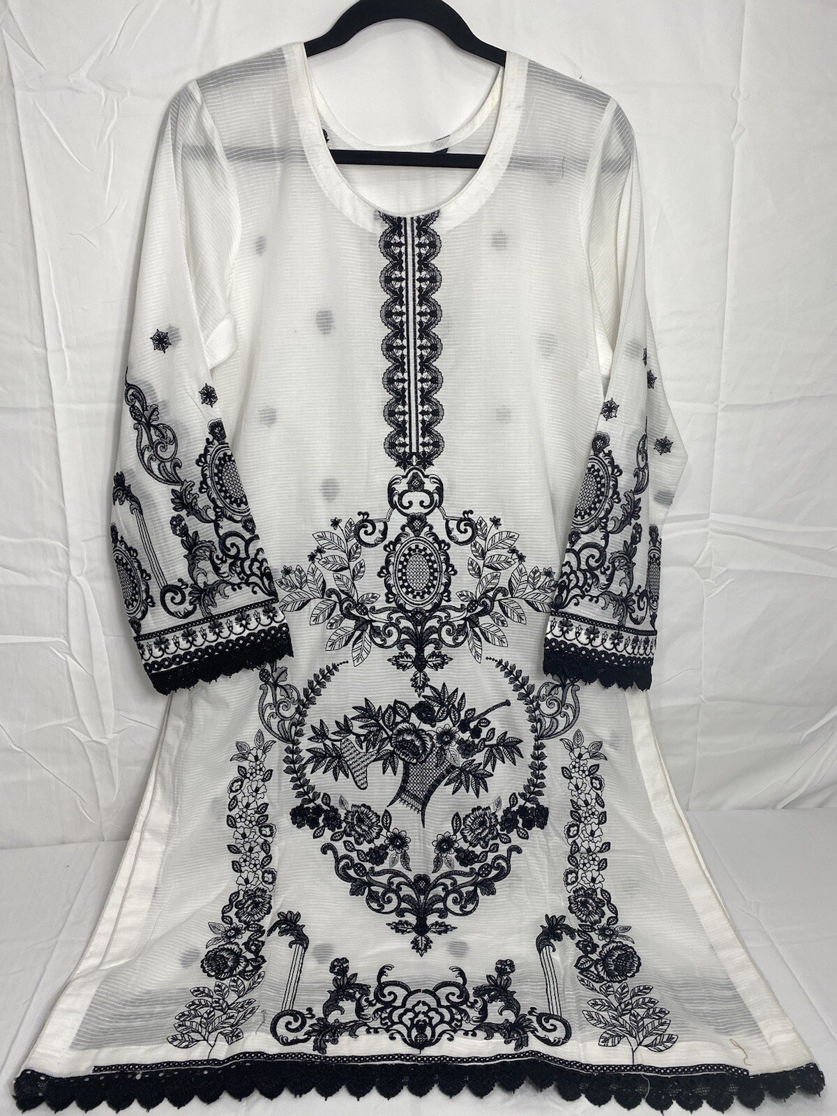 Pakistani Banarsi Lawn kameez Shalwar embroidery Large Bust 42 Banarsi Dupatta