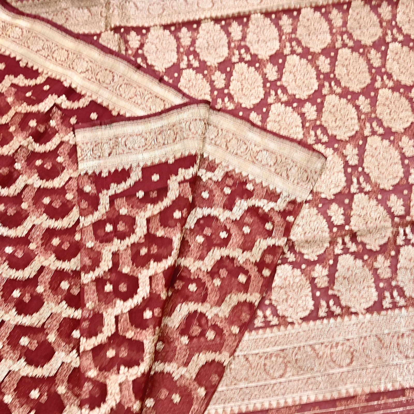 Indian Vintage Sari Heavy Maroon Pure Organza Silk Woven Brocade Banarasi Sarees