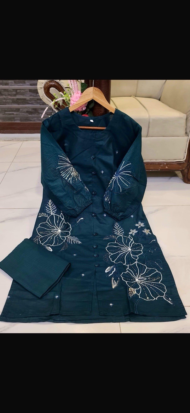 Women’s Black Embroidered Floral Kurta/Kurti w/ Buttons, Cotton, One Size