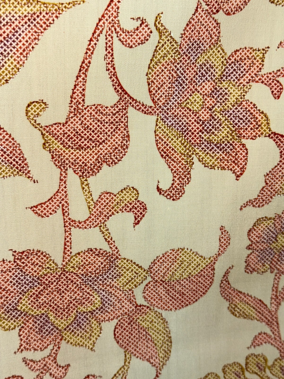 Japanese Vintage Kimono Polyester Beige Flower Expensive Tradition Heigh 61.81in