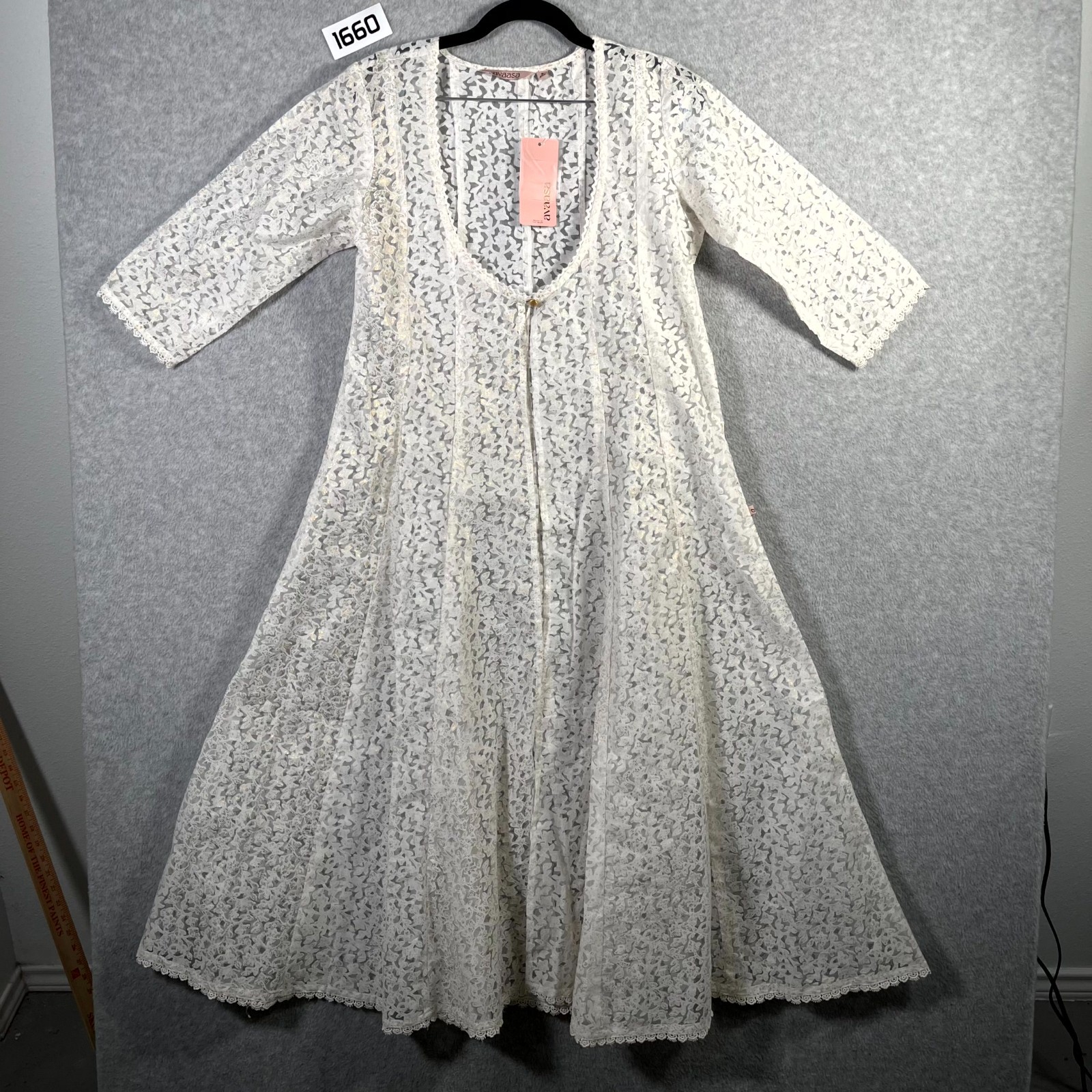 Avaasa Kurta Jacket Womens Small Off White Gold Metallic Sheer Lace Trim Cotton