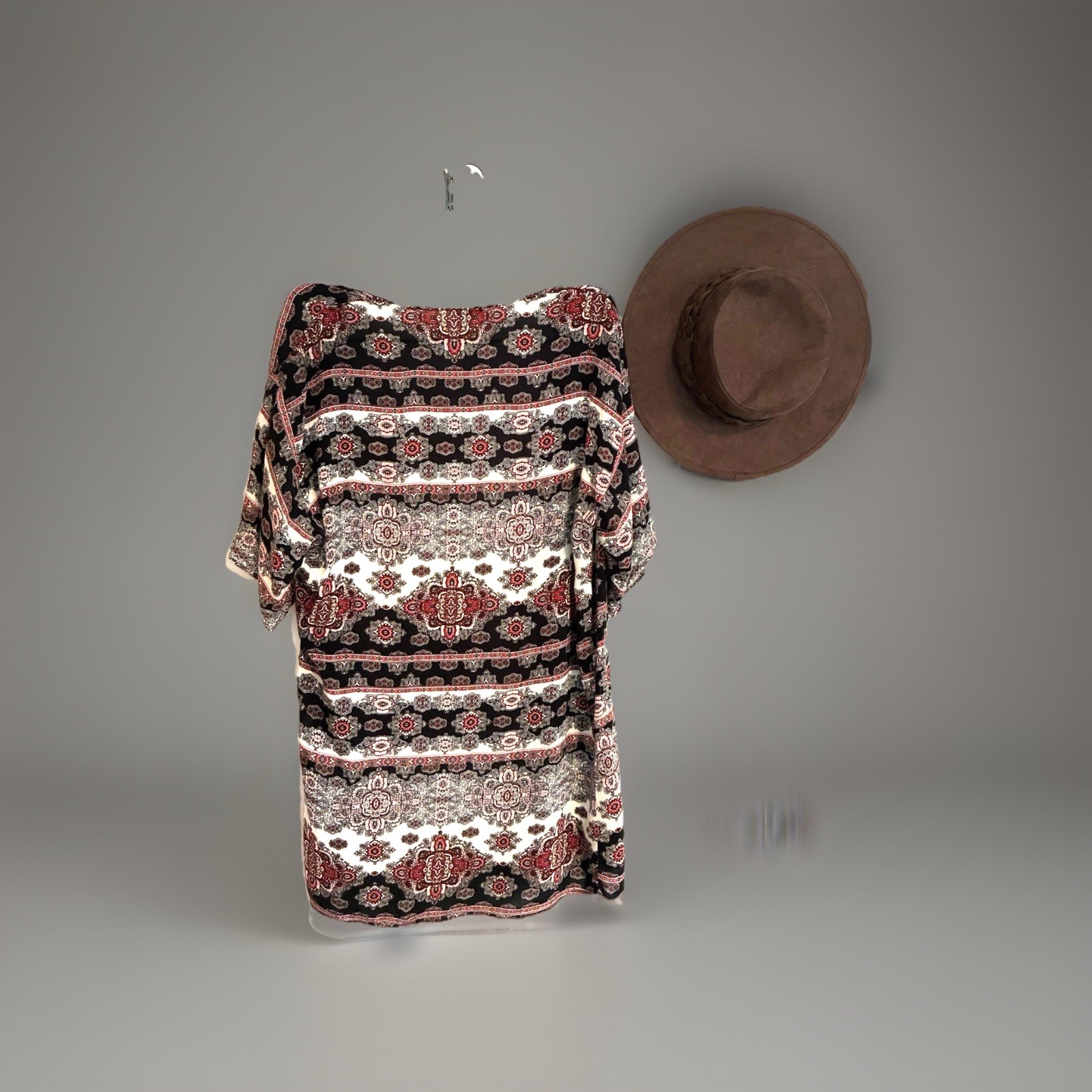 Earthbound Trading Co Kimono Overlay Cover Up Multi Color Black Red White Small