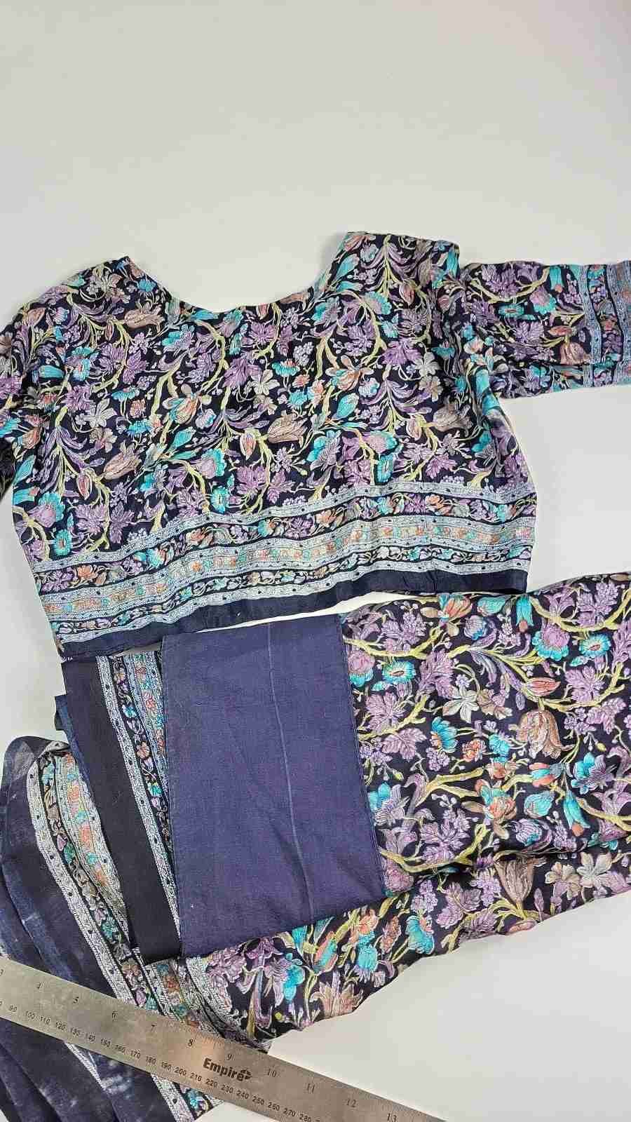 Black Silk Saree With Matching Blouse – Floral Design Blue And Purple