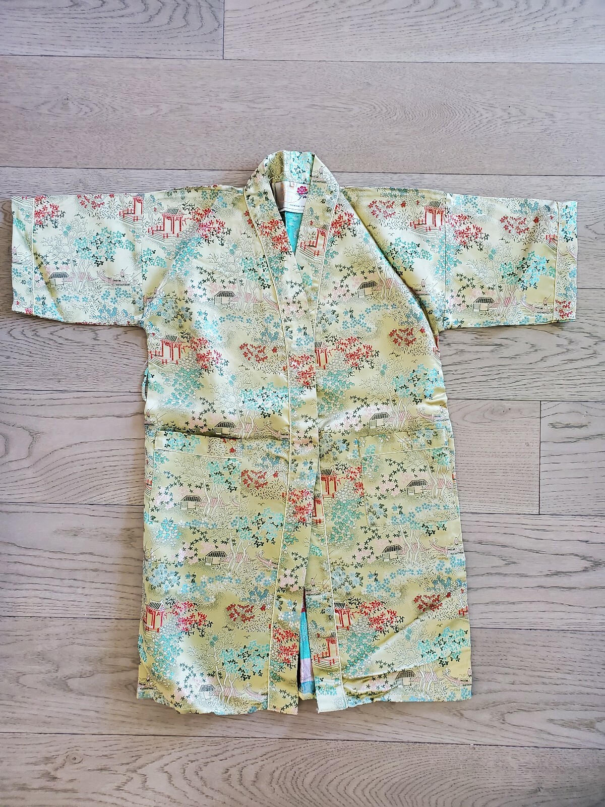 Peony Brand Child’s Jacket Shanghai China; Gold Brocade; Sz 6; Mint Condition