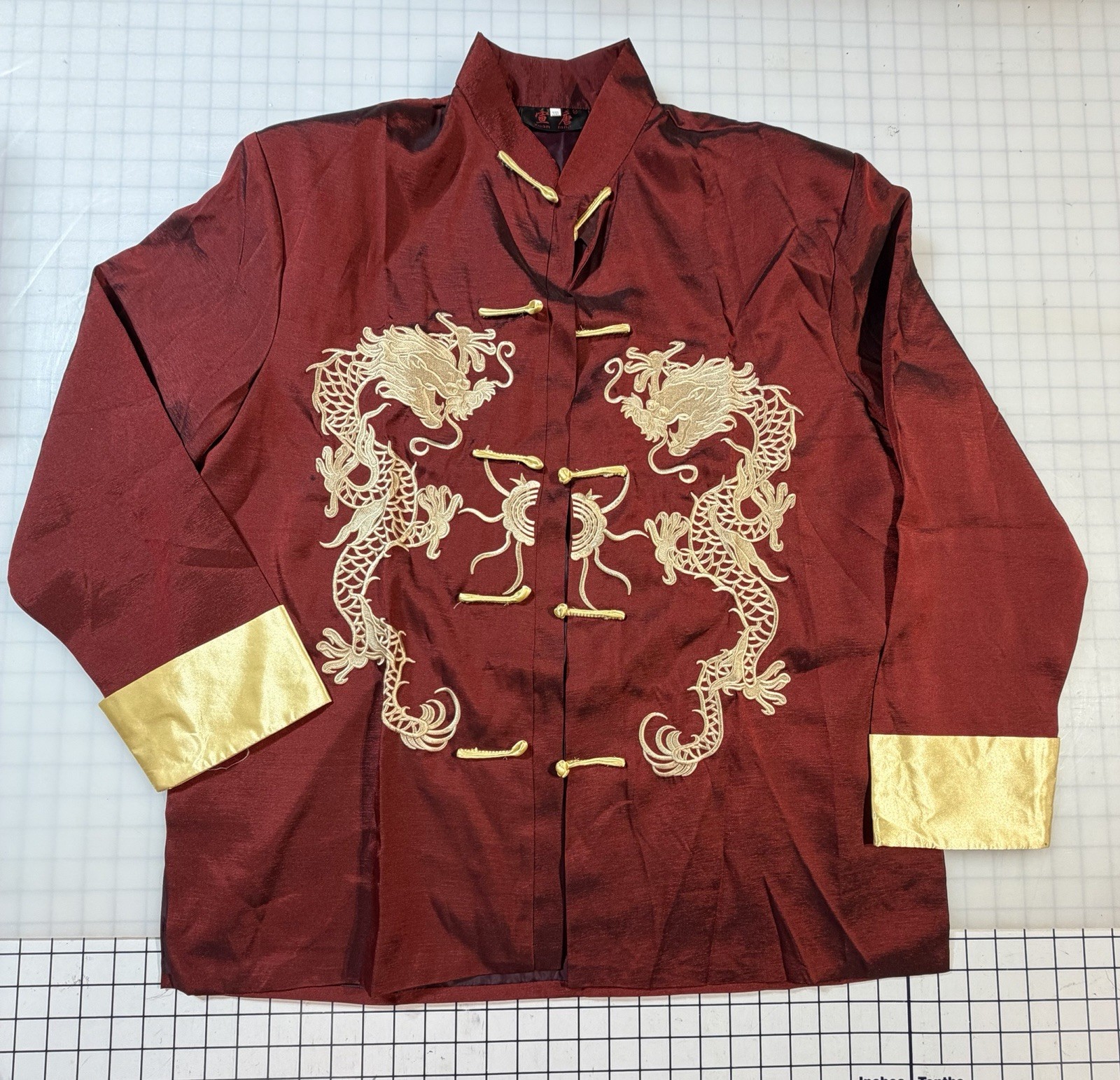 NWOTDeep Red Tang Chinese Jacket Kung Fu Tai Chi Double Golden Dragons Frog Knot