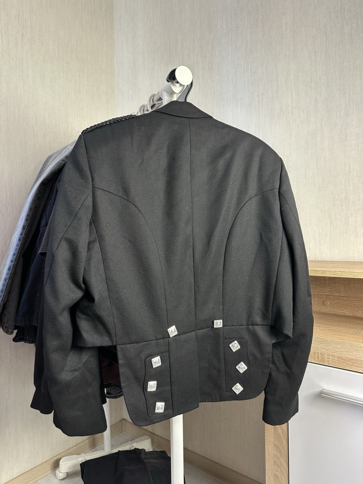 Mens Black Magee Prince Charlie Jacket Size 46R 100% Pure New Wool