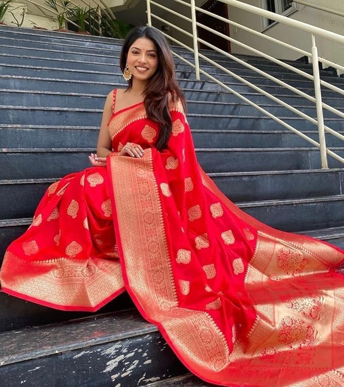 Women’s Pure Kanjivaram Silk Saree Soft Design With Blouse Piece For Wedding