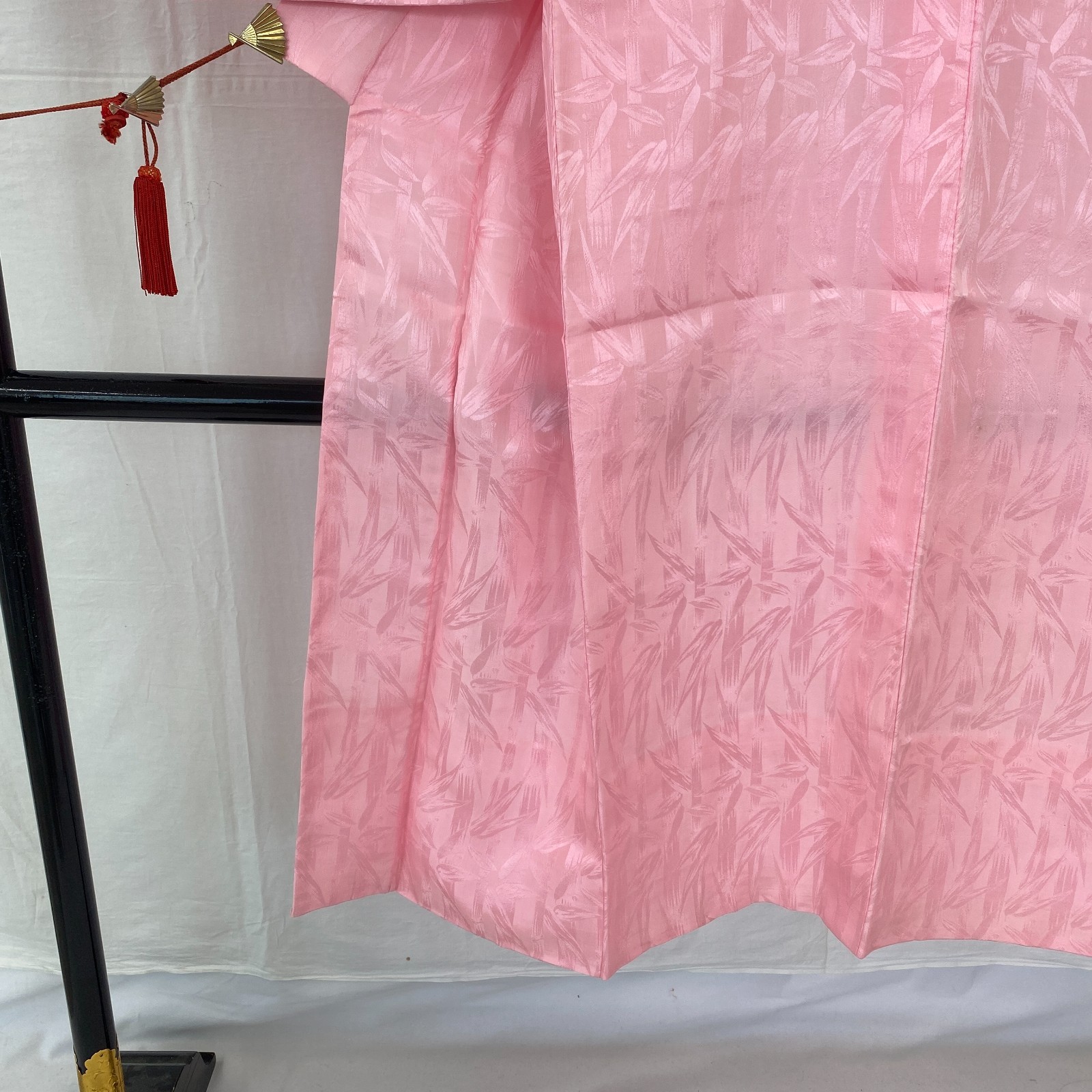 Japanese Vintage Kimono Polyester Pink No Lining Traditional Length 48 in