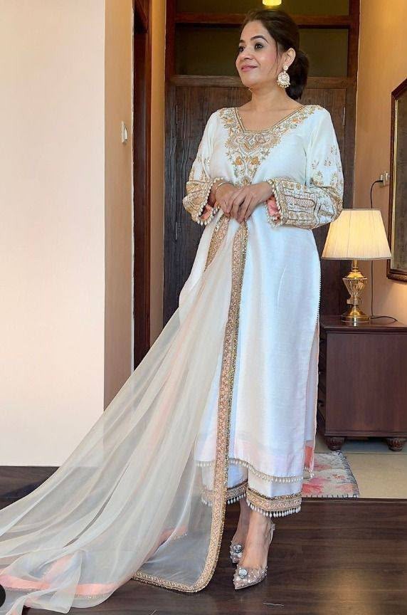 WOMEN EMBROIDERED KURTI PANT AND DUPATTA SET FOR WOMEN I KURTA SETS