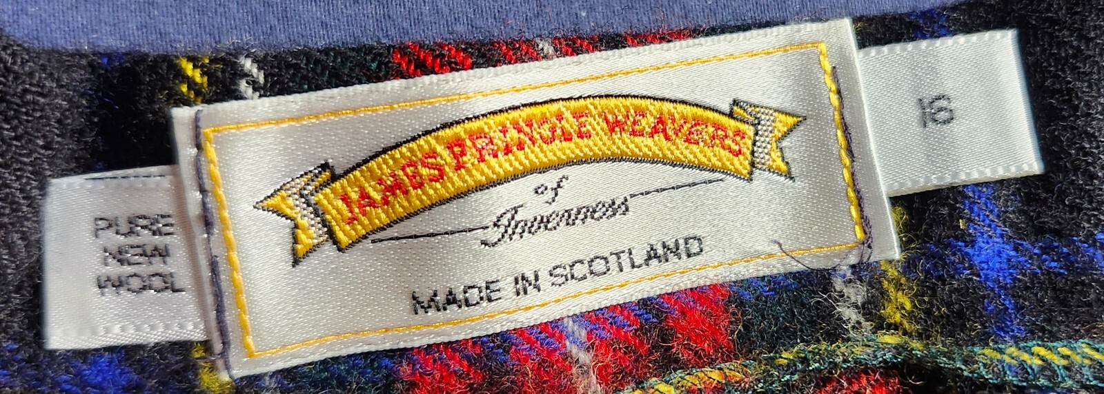 James Pringle Weavers Skirt Kilt Size 16 Color Red Plaid 100%Pure New Wool Kilt