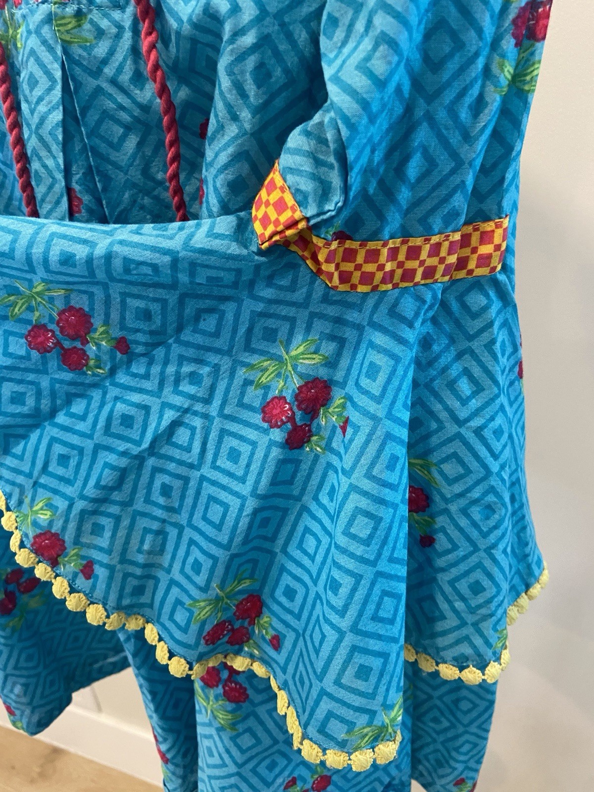 J.Girls Modern Kurta Size 8-9 Girls Flare Sleeves Nice Print Blue
