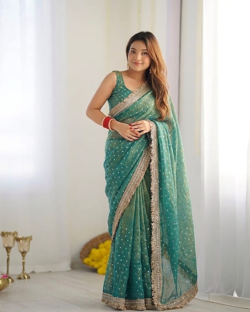 Indian Bollywood Designer Sari Wedding Party Wear Blouse Pakistani Ethnic Saree