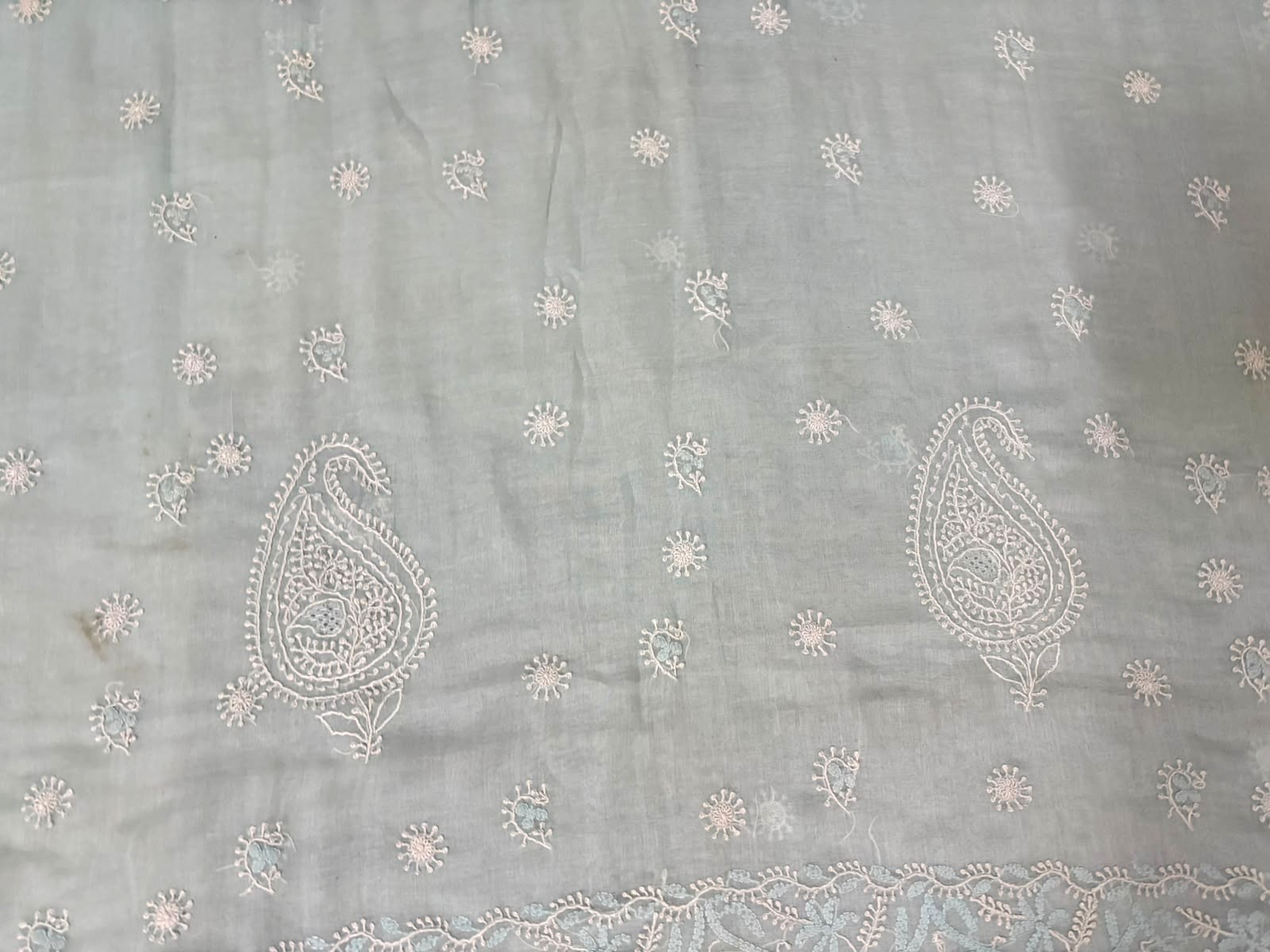 Indian Women Saree Dress Used Recycled Fabric Sewing Vintage Embroidered Sari 5Y