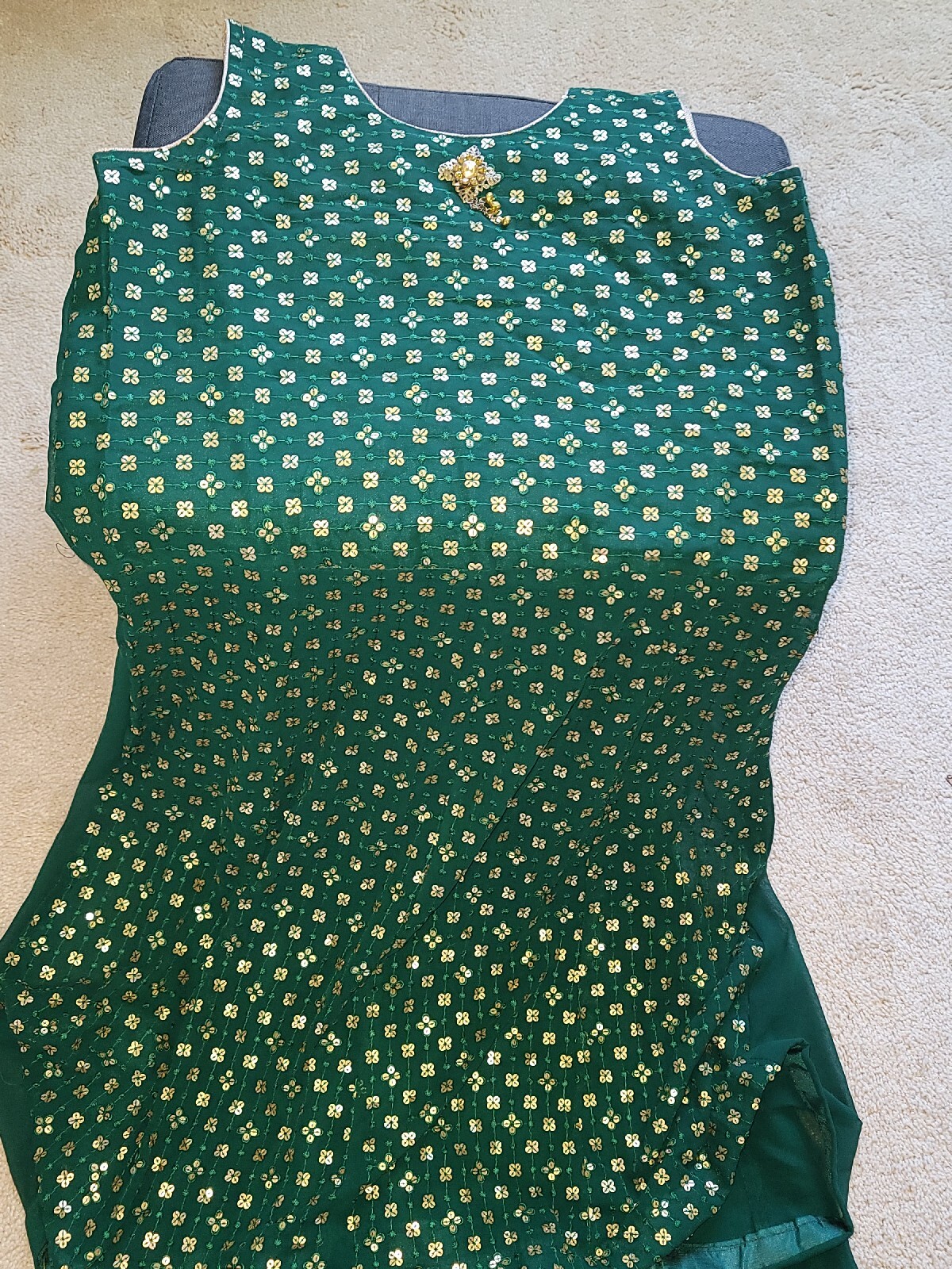 Z1 Partywear Size L bollywood Embriodery Sharara Suit green color Bust 42