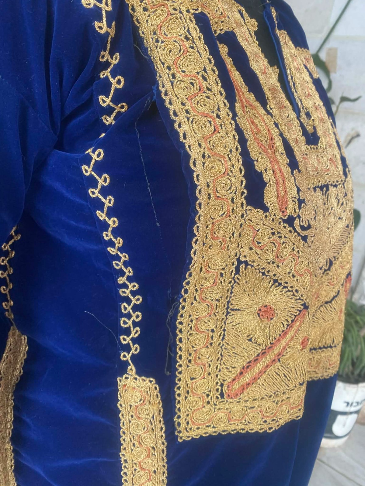 Traditional Old Palestinian Dress in Indigo Color Qasab Embroidery – Handmade