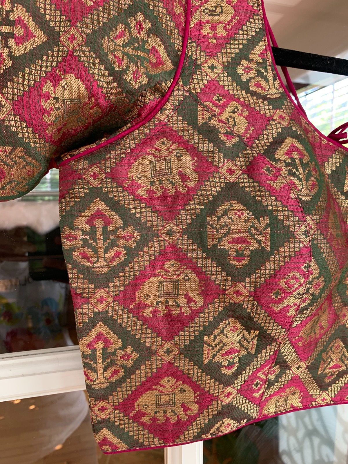 Elbow-Length Dung Green and Pink Readymade Blouse For Saree And Lehenga
