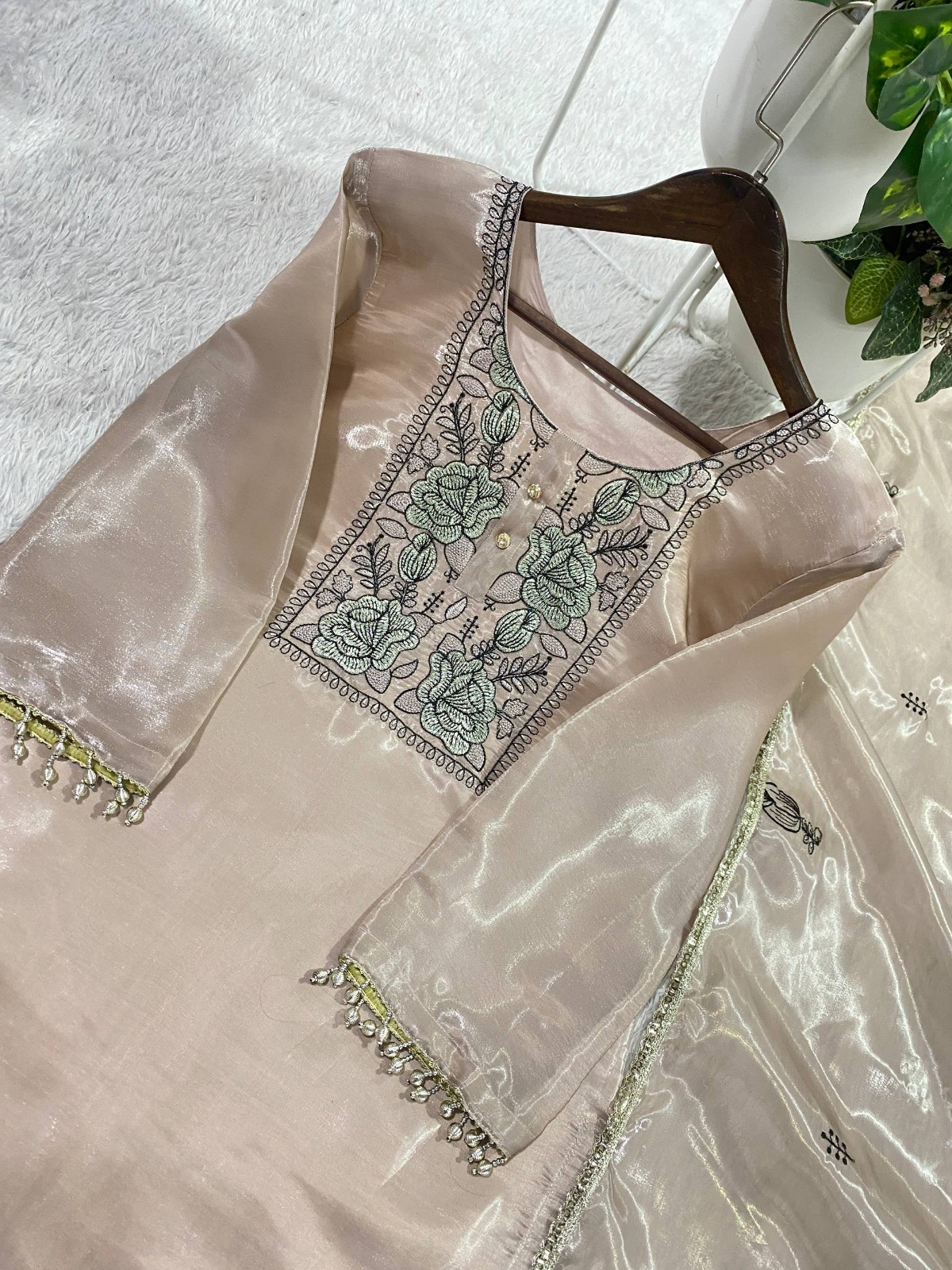 Pakistani Indian Salwar Kameez Stitched Bollywood Designer Party Wear Medium