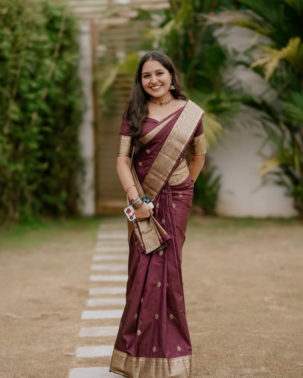 Elegant Wine Purple Silk Saree – Traditional Antique Gold Zari Border