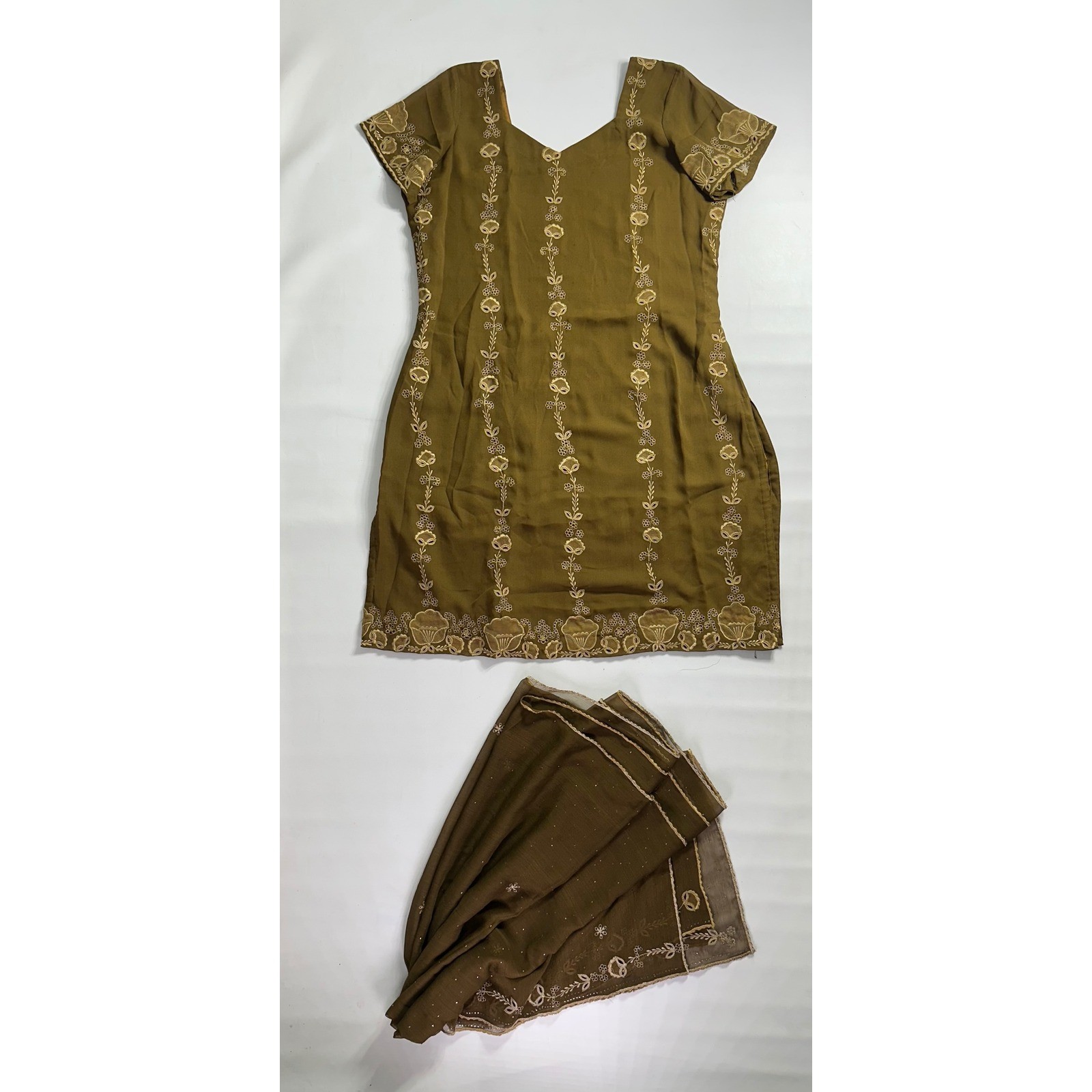 Vintage Large Olive Green Floral Embroidered Salwar Kameez Tunic & Scarf Set