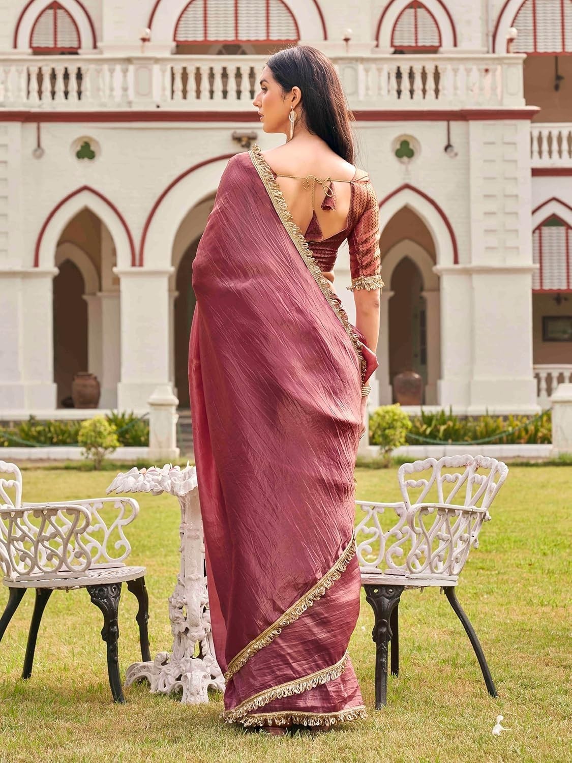 Women’s Plain Organza Solid Embellished Lace Saree with Un-Stitched Blouse Piece