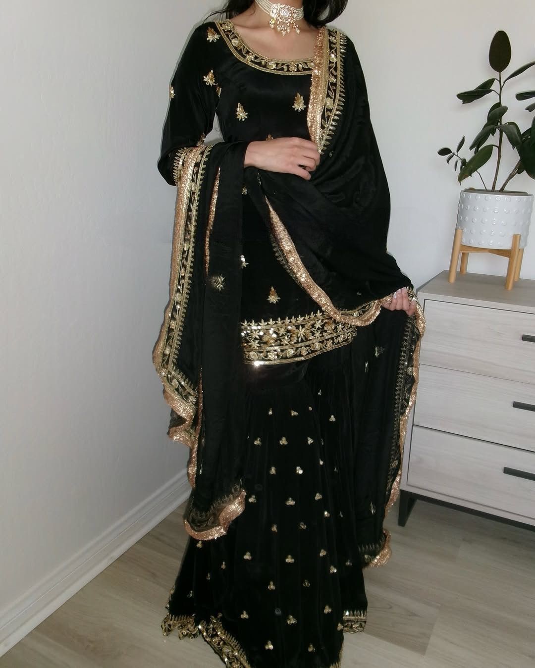 INDIAN SALWAR KAMEEZ PAKISTANI WEDDING PARTY DRESS WEAR BOLLYWOOD SUIT SHARARA