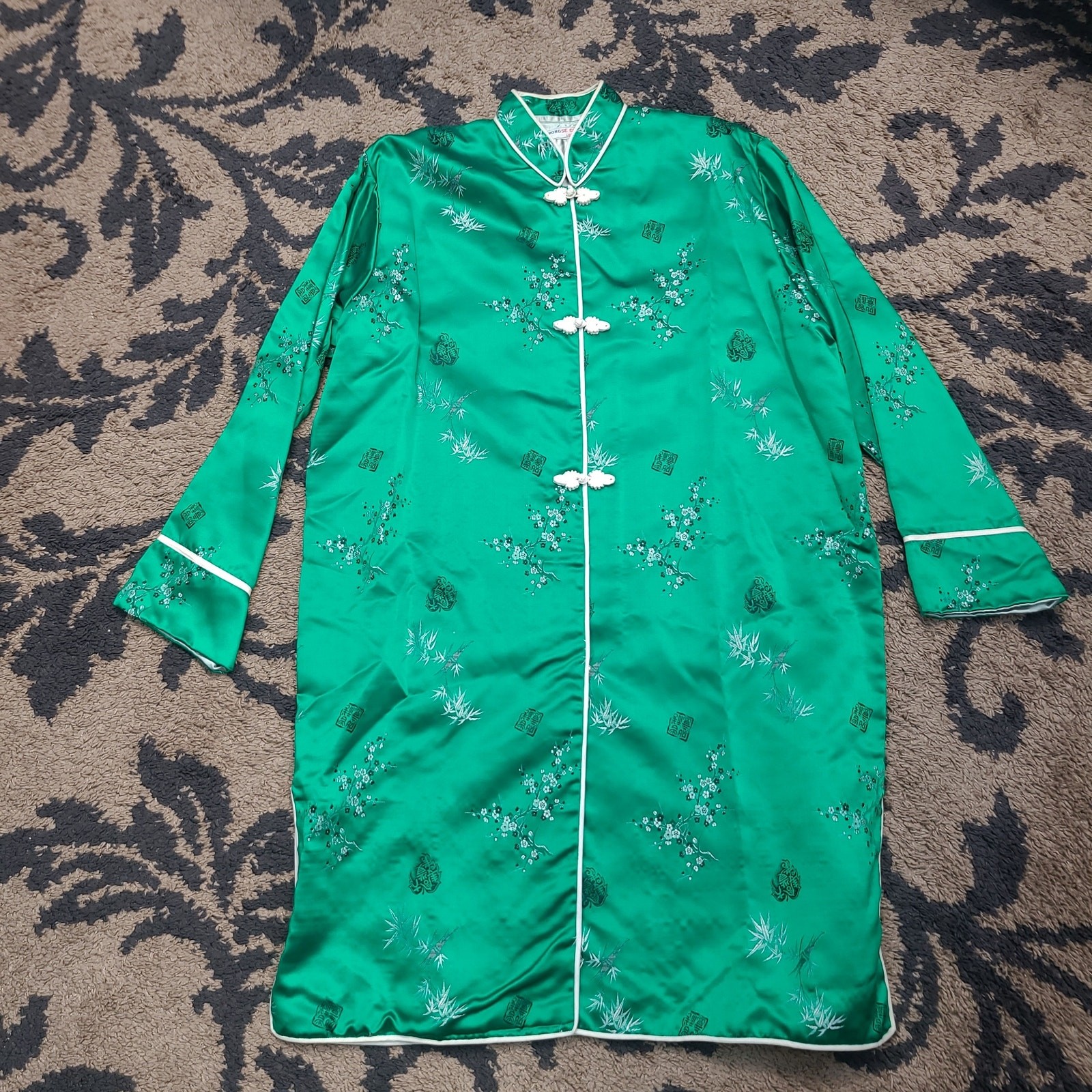 Vintage Rajawongse Clothiers UBOL Thailand 100% Silk Womans Tang