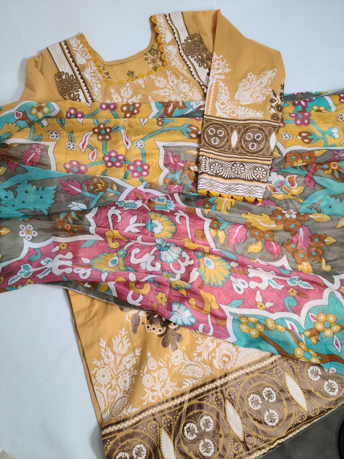 Pakistani Lawn Printed Kurti Dupatta Free Trouser Bust 48 3XL Chiffon Dupatta