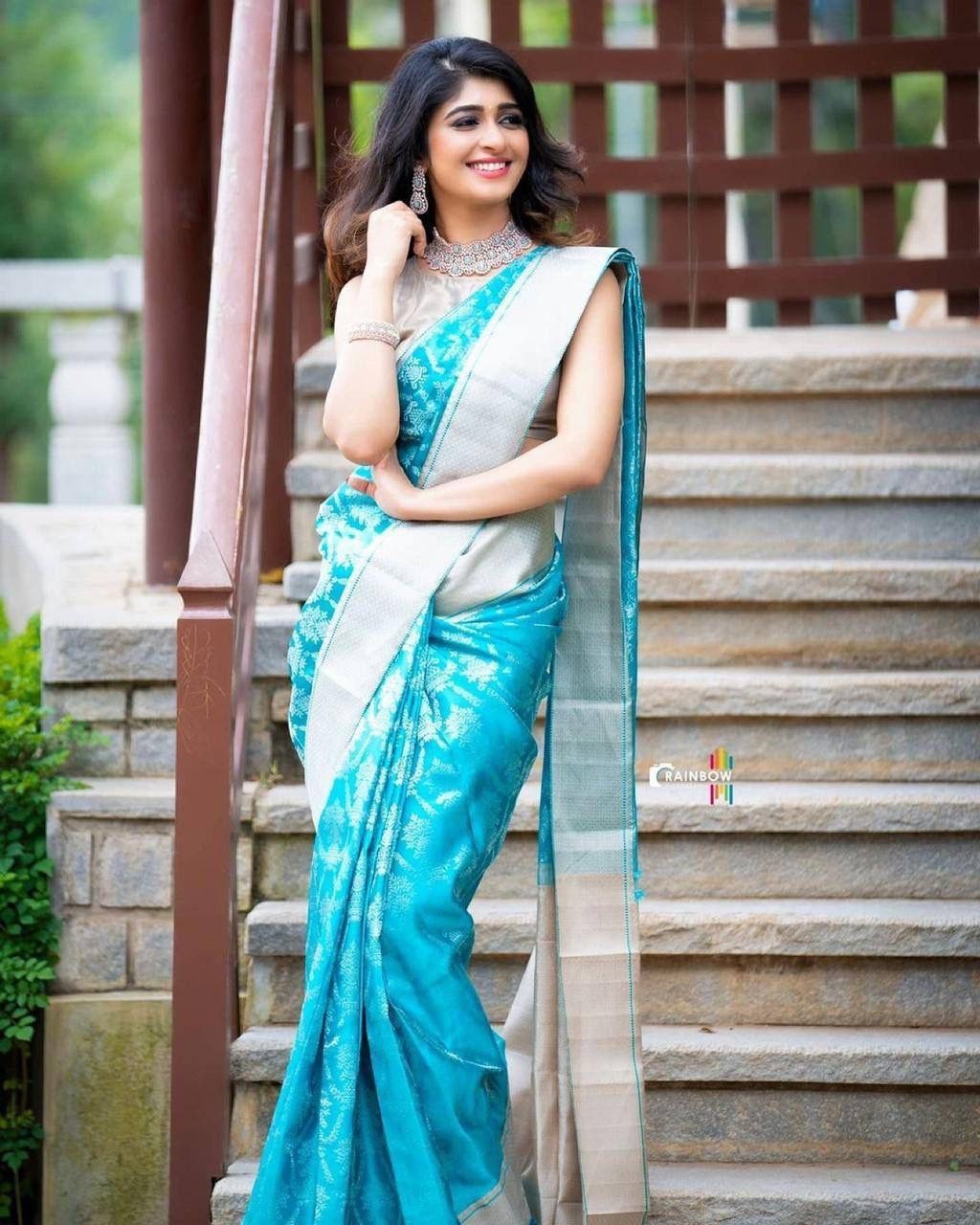 Indian Wedding Soft Lichi Silk Saree Bollywood Jacquard Partywear Saree