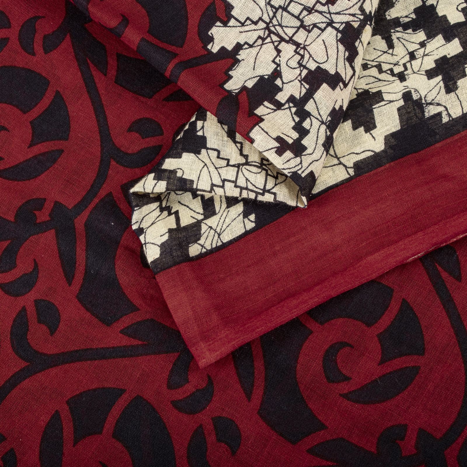 Sanskriti Vintage Saree Red-Black Pure Cotton Damask Printed Sari Fabric 5+Yard