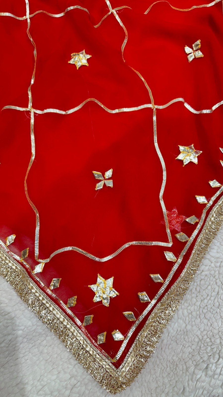 Women Red Georgette Saree with Traditional Kaccha Gotta Work Unstitched Blouse