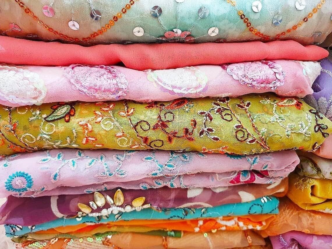 Abb Vintage Sari Georgette Fabric 15pcs Embroidered Pastel Craft Decor