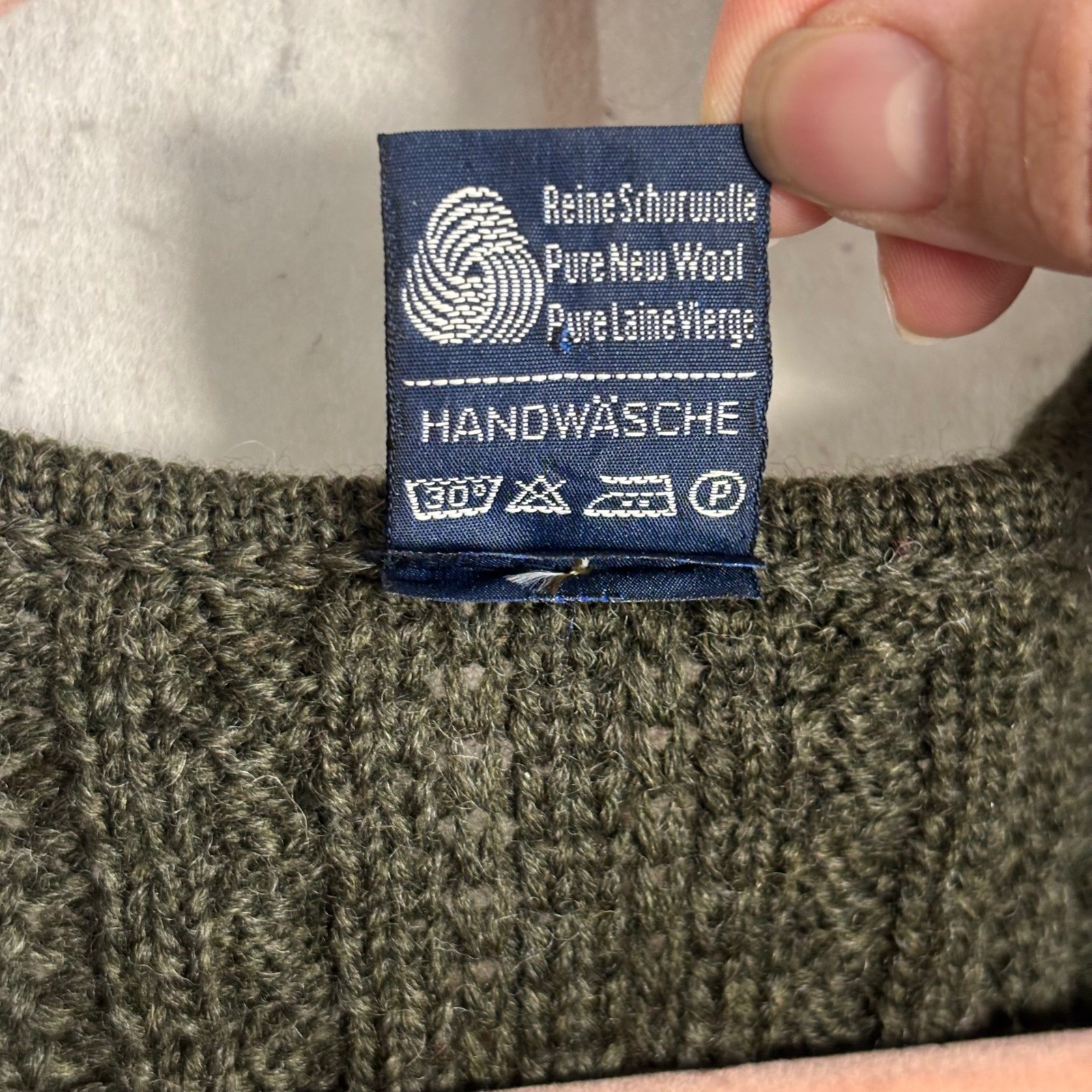 Manfred Wesenjak Pure New Wool Cable Knit Vest Dark Green Womens Med/Lrg VTG