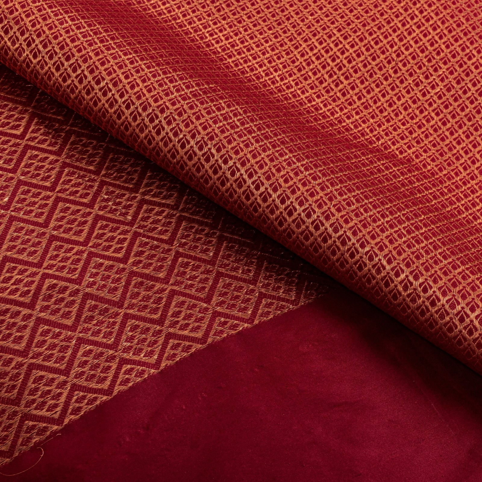 Sanskriti Vintage Red Blend Silk Saree Brocade Banarasi Zari Hand Woven Sari 5.5