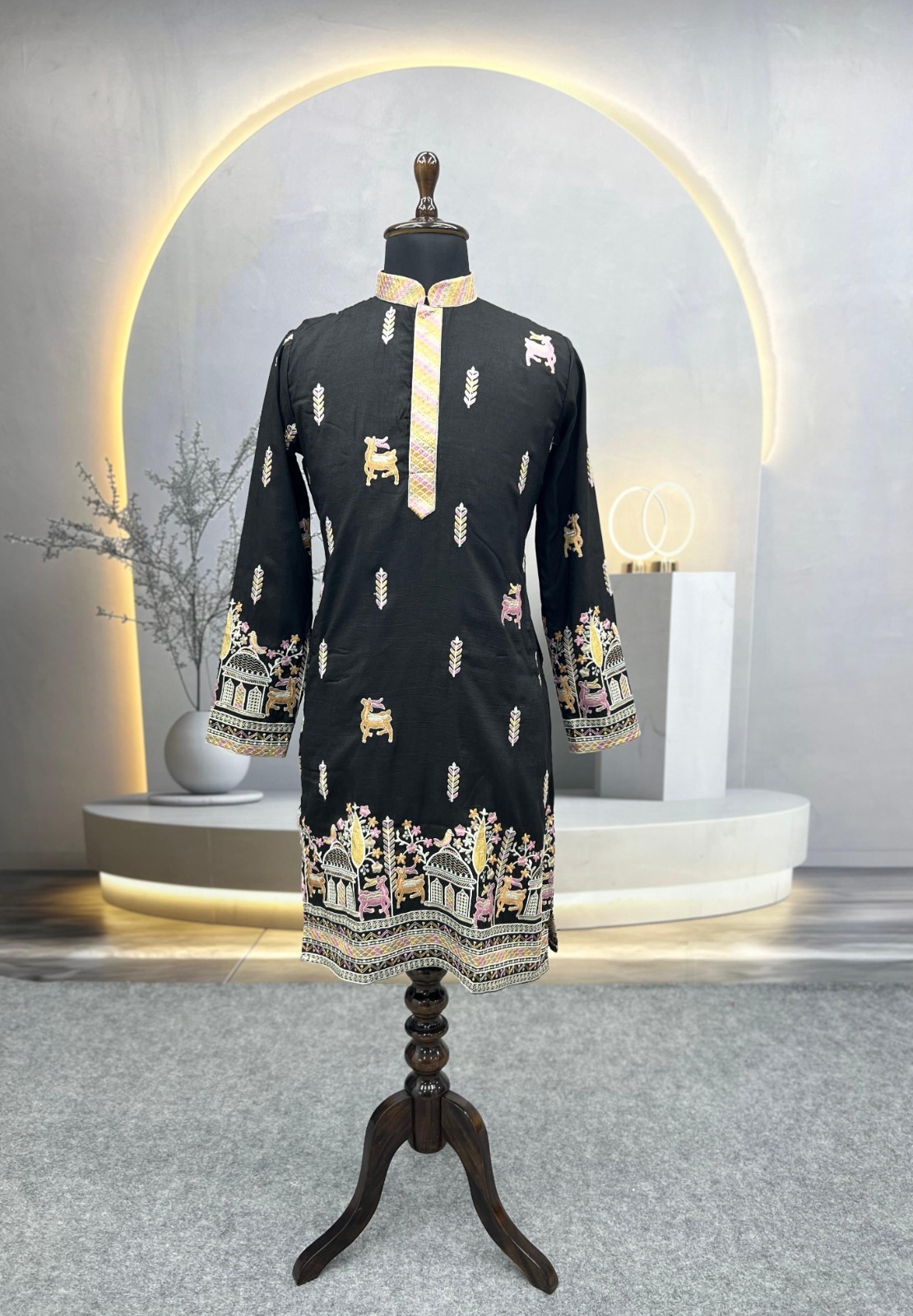 Men’s Black Embroidered Kurta Ethnic Indian Wedding Festive Wear Designer Kurta