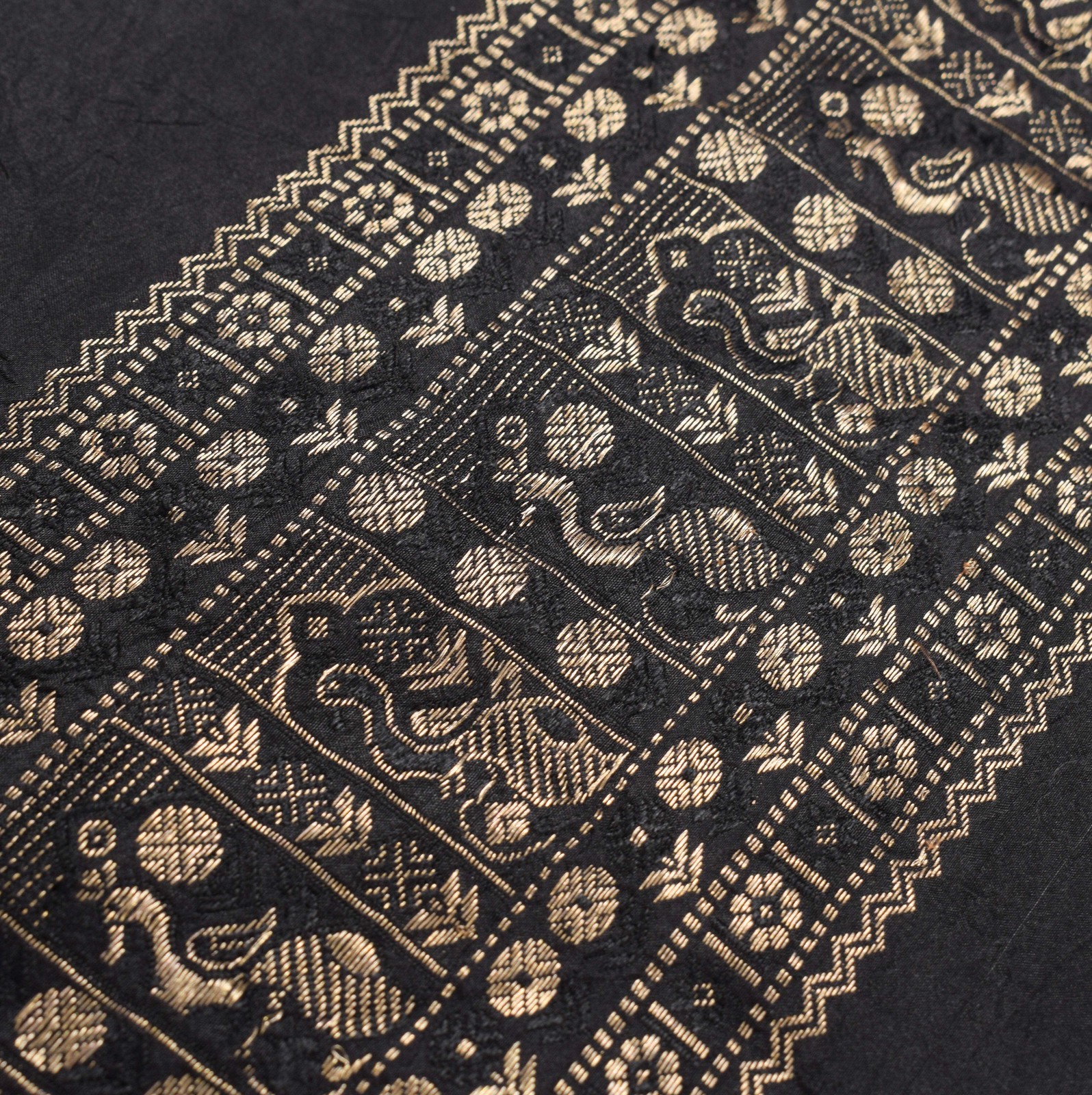 Sushila Vintage Black Zari Brocade Saree Pure Silk HEAVY Sari Craft Fabric