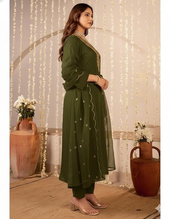 Women Embroidery Solid Anarkali Kurta and Pant Set with Dupattas