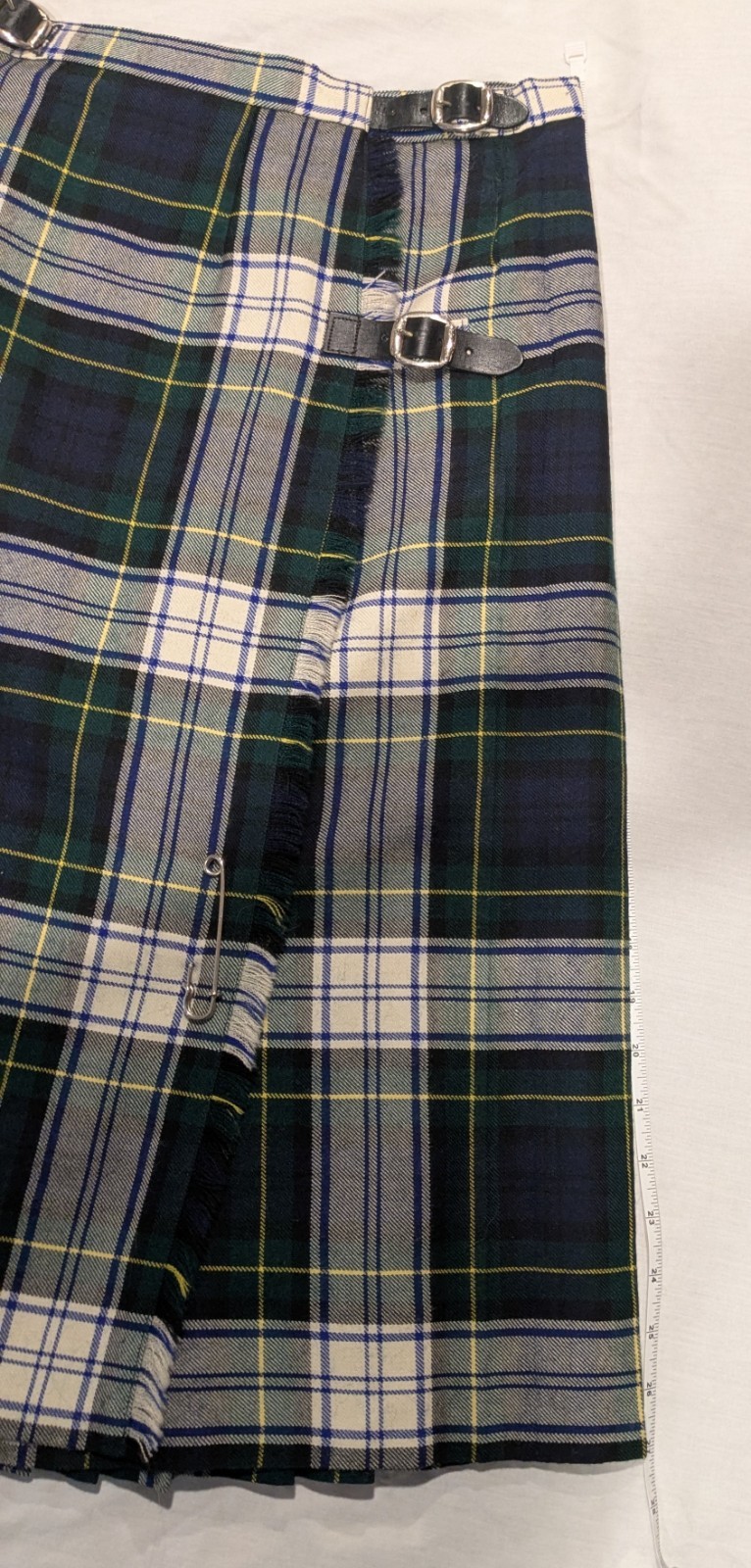 Calden Kilt Makers Of Perth And Blairgowrie Size 24 Pure New Wool With Kilt Pin