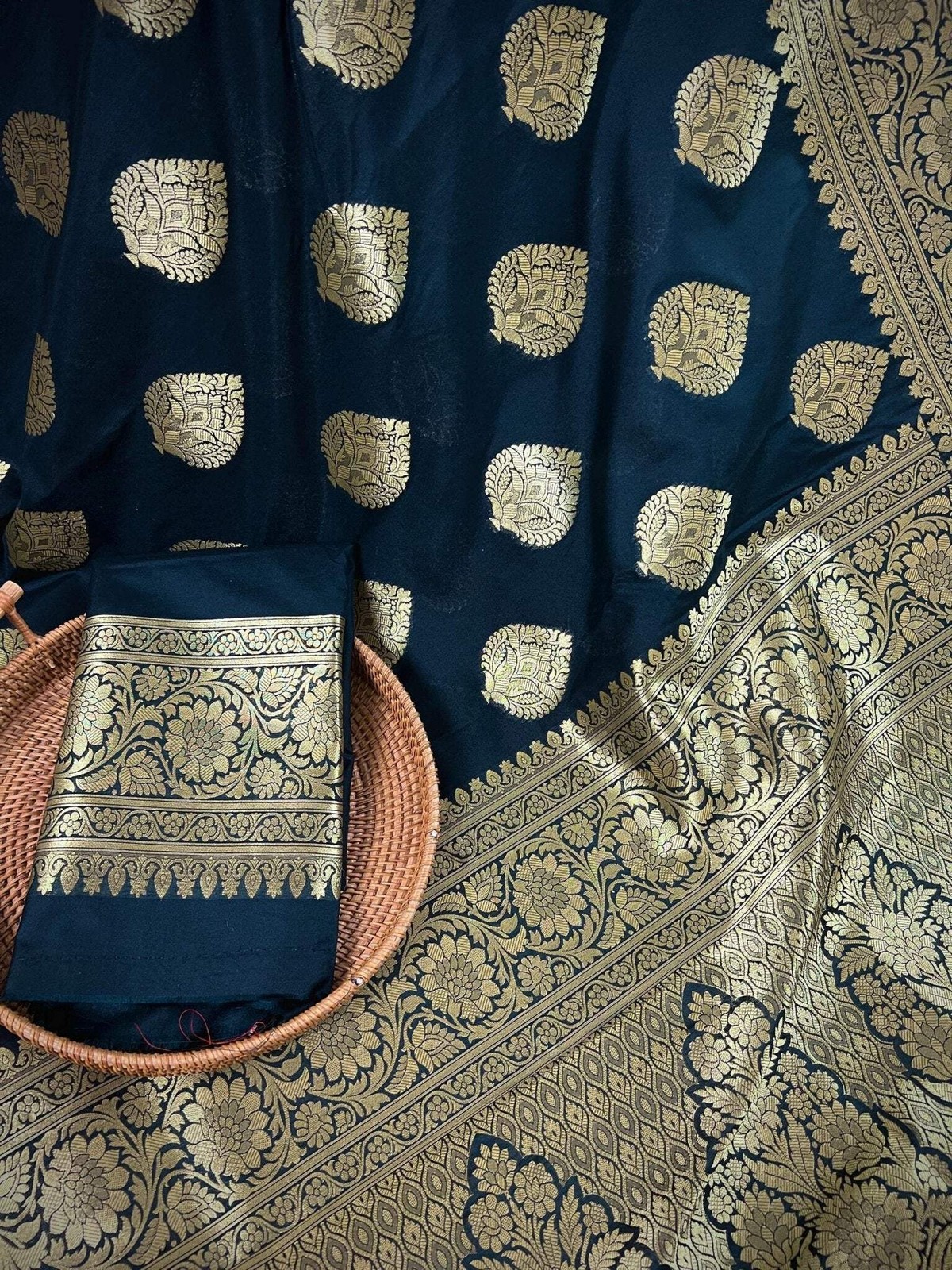 Black Traditional Banarasi Soft Silk Saree in Muted Yellow Gold Muted Zari Weave