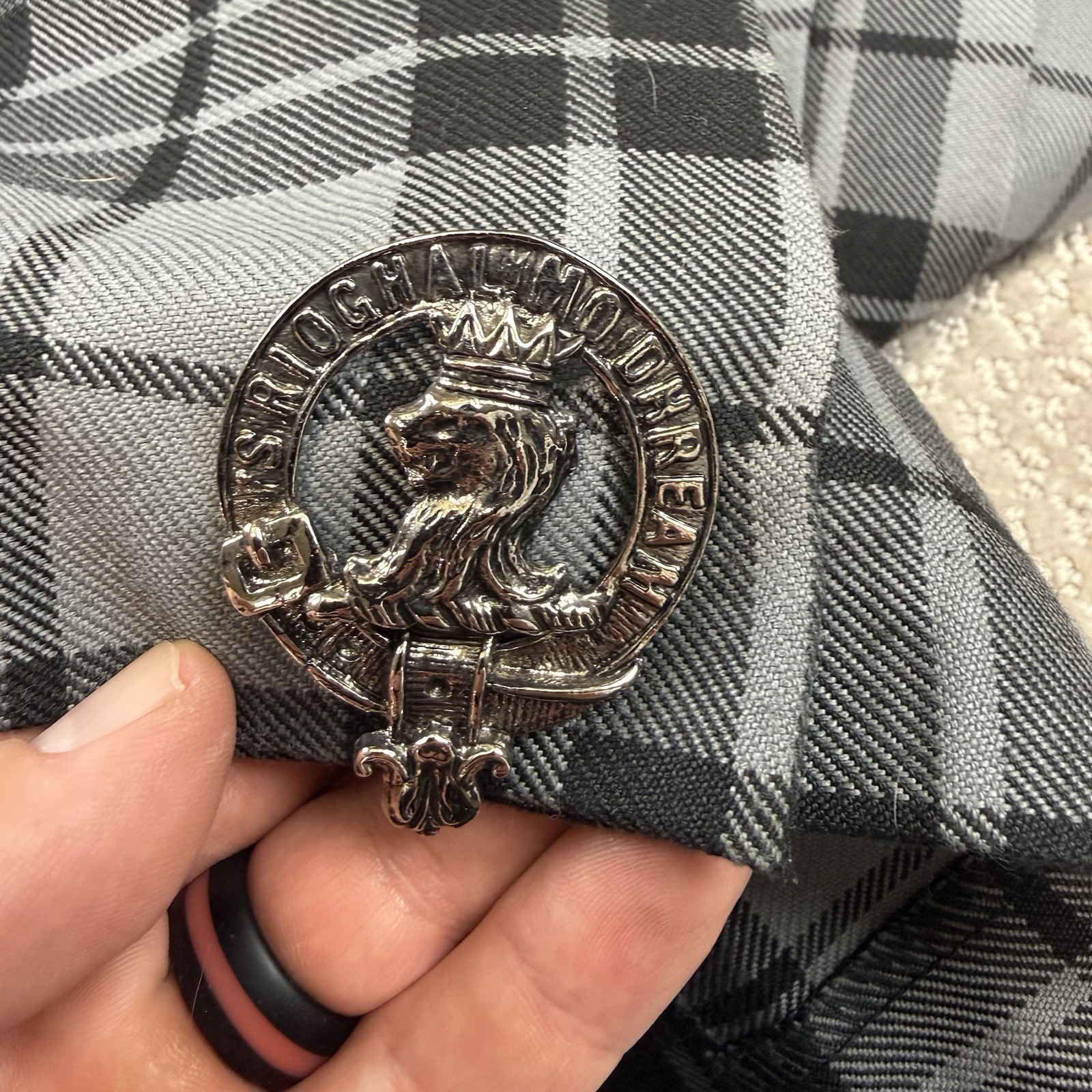 The Kilt Black Grey Woven Tartan Scottish Traditional Sz 30/32