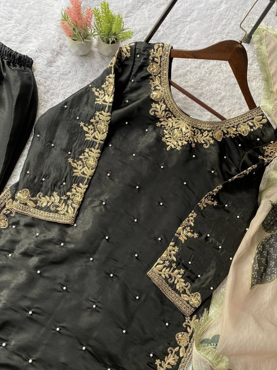 Unique Designer Heavy Fandy Crushi Silk Top And Sharara Palazzo With Dupatta