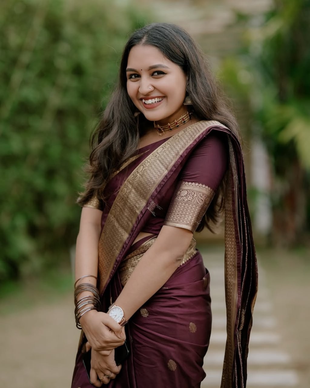 Elegant Wine Purple Silk Saree – Traditional Antique Gold Zari Border