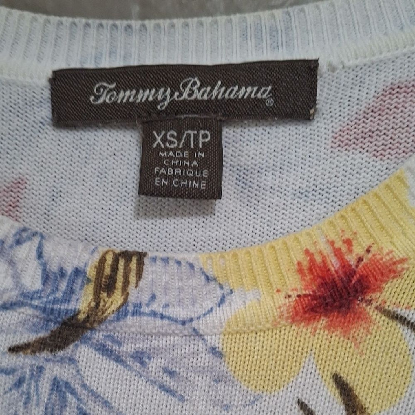 Tommy Bahama Floral Long Sleeve Top – Red, Yellow, Blue Size XS