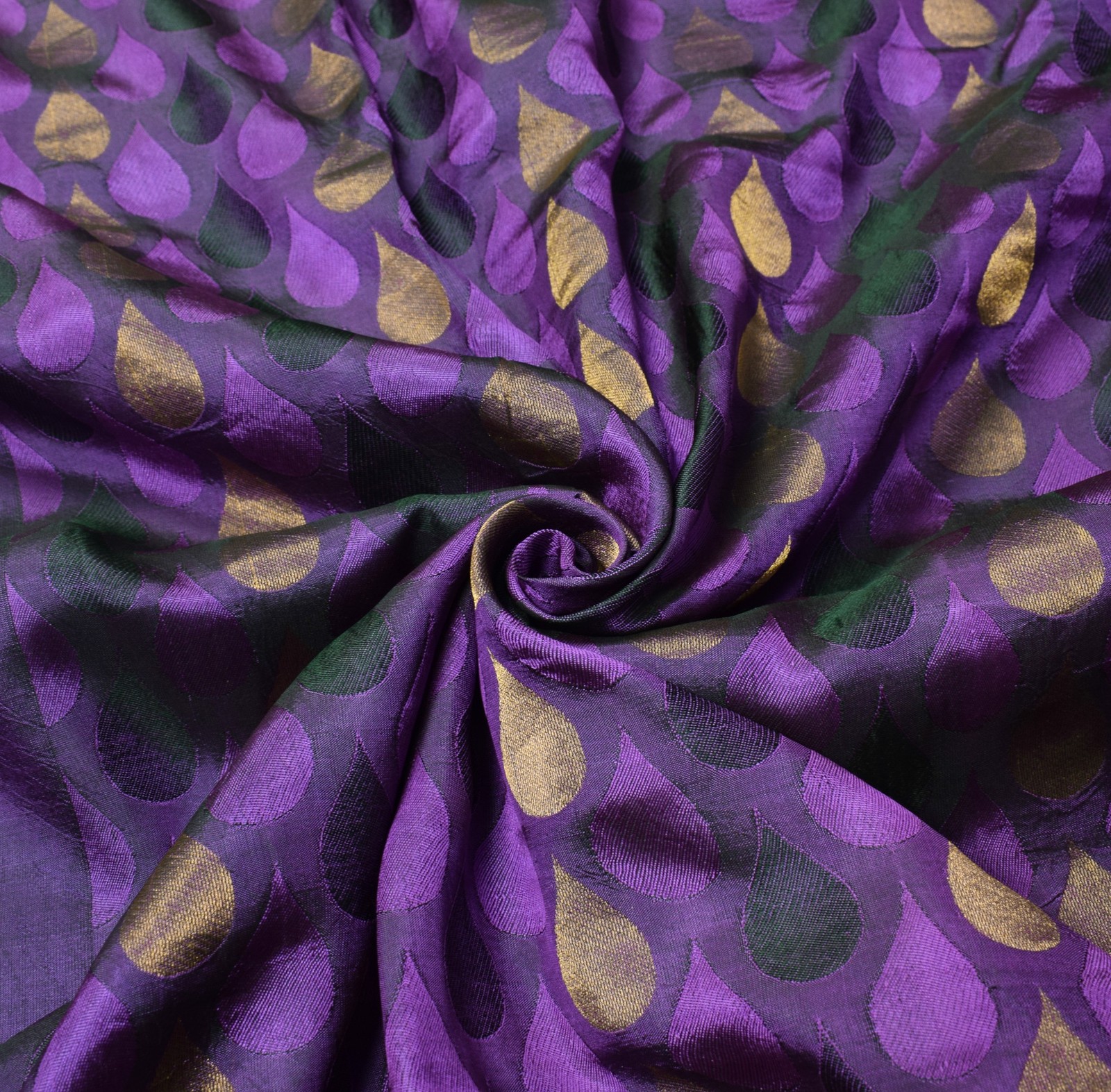 Sushila Vintage Self & Zari Brocade Saree Pure Silk Purple Premium Sari Fabric