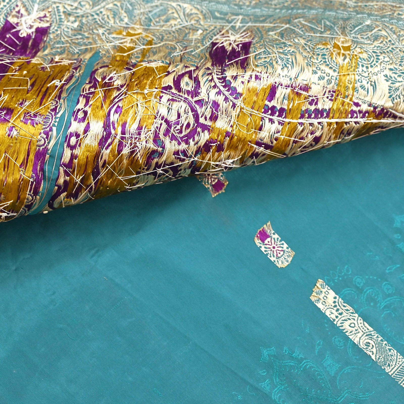 Indian Vintage Green Heavy Saree Pure Satin Silk Hand Embroidered Banarasi sari