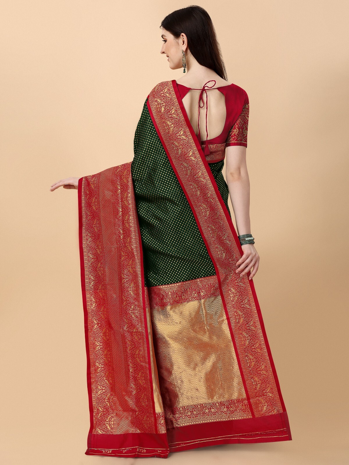 Areca Designer Green Bindi Silk saree blouses women Saree Cut – 5.5 Meter