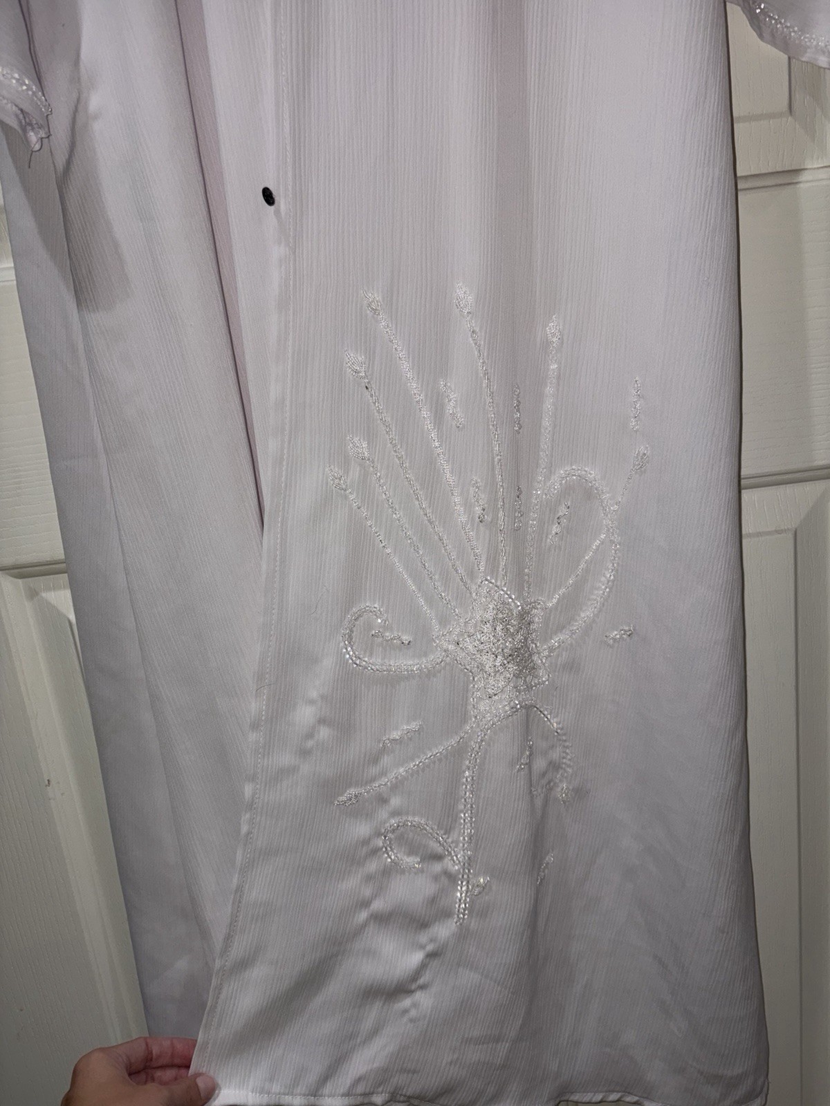 Women’s white beaded kaftan sz 56